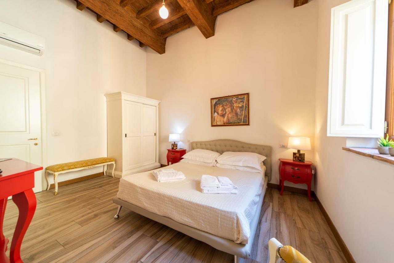 Residenza Santa Croce Apartment Florence Luaran gambar